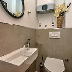 Three-bedroom With Sea View 04 *
